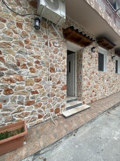 Appartement Stone House 48 M à Acharnes Extérieur photo